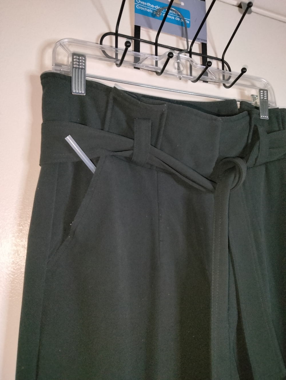 New York & Company (Size 8) Classic Black Stretch Paperbag Belted Wide-Leg Pants - Picture 3 of 14